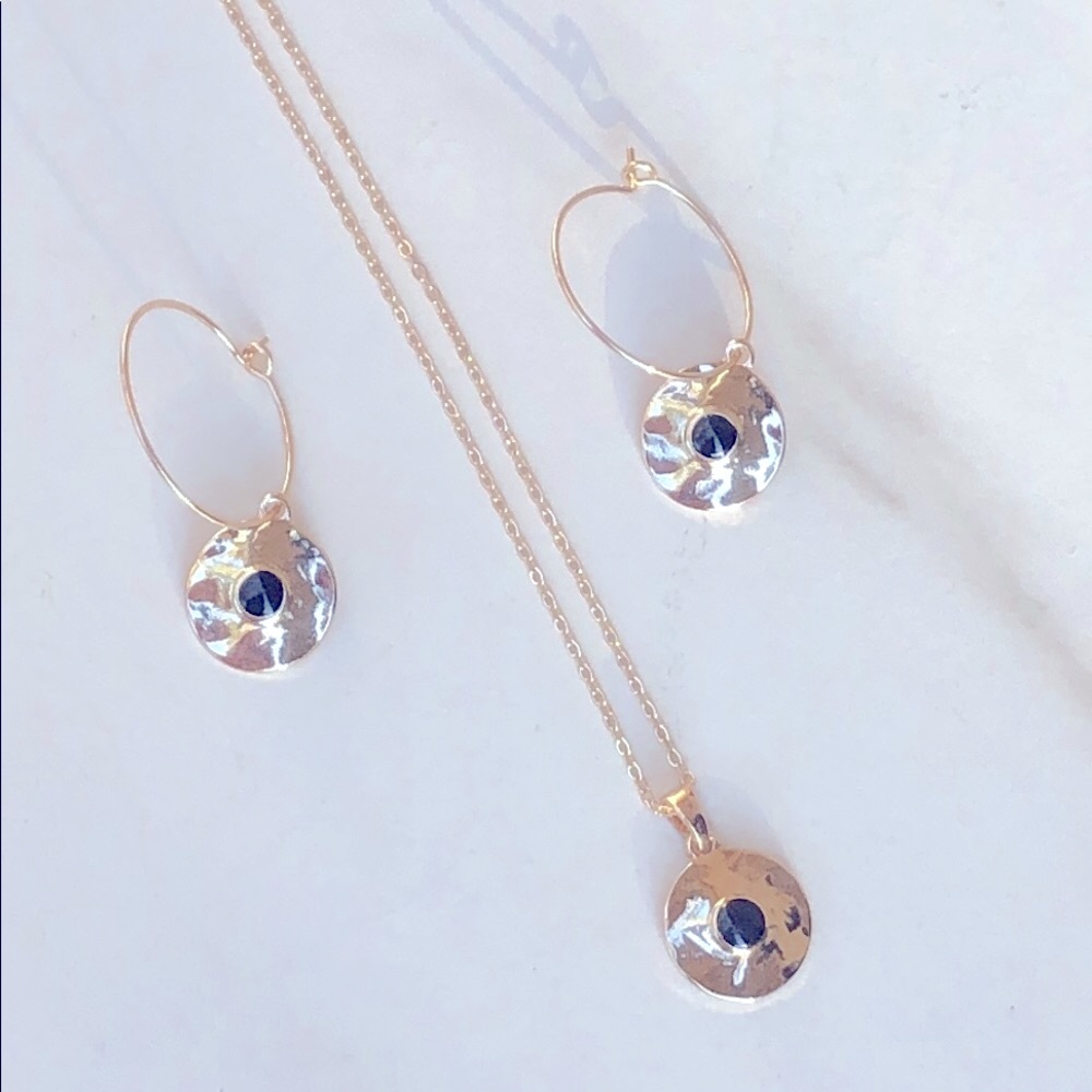 ❤️Hammered Gold Dainty Hoops & Necklace Set